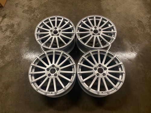 Ford focus mk2 wheels - 19", rs