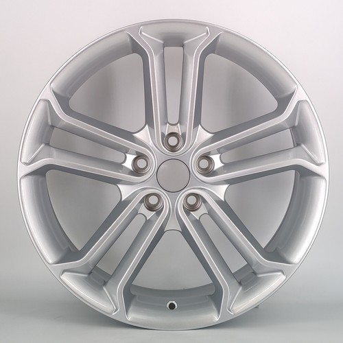 Silver alloy wheels - 3,